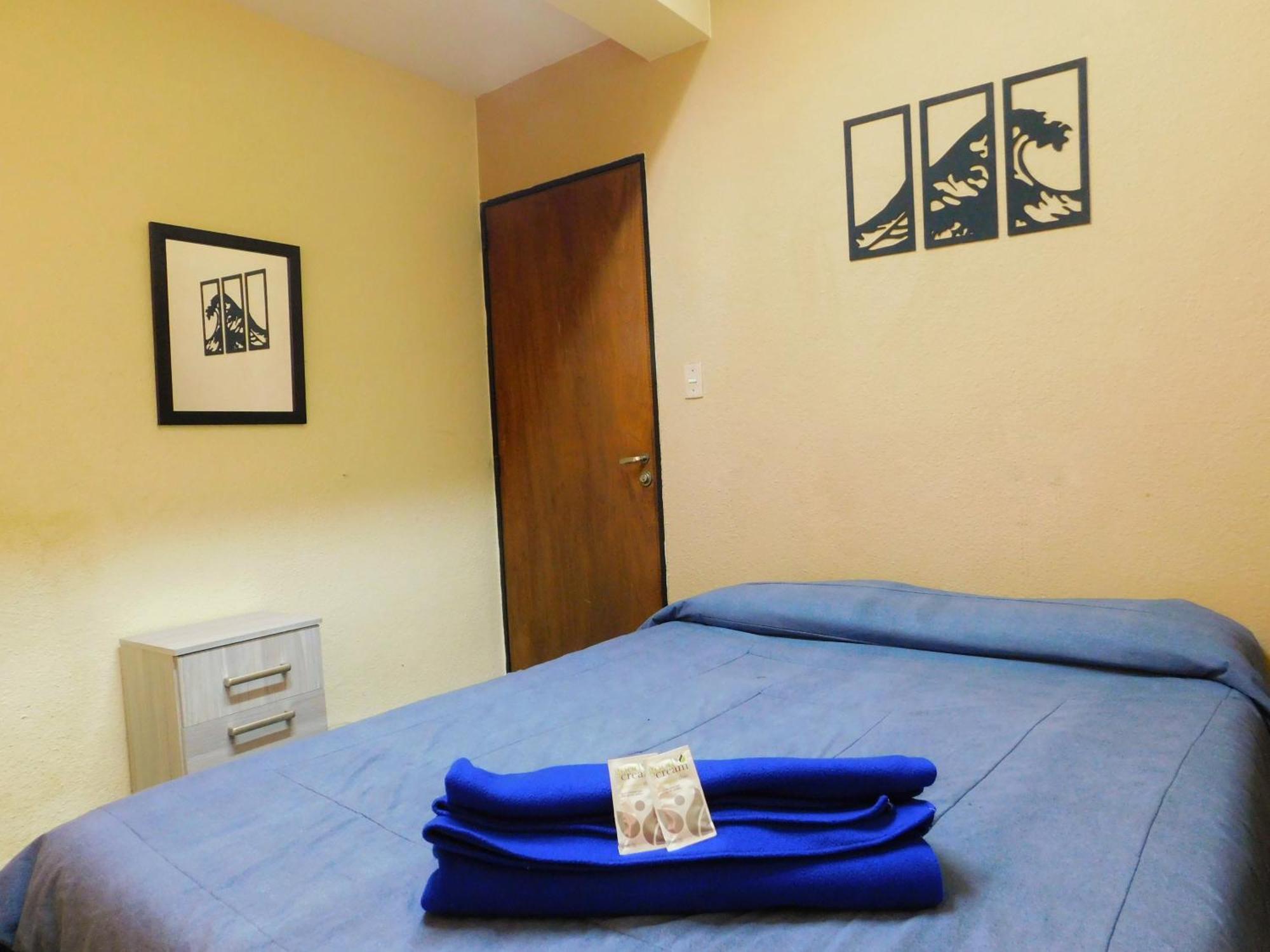 Hostel Arrayan Bariloche Стая снимка