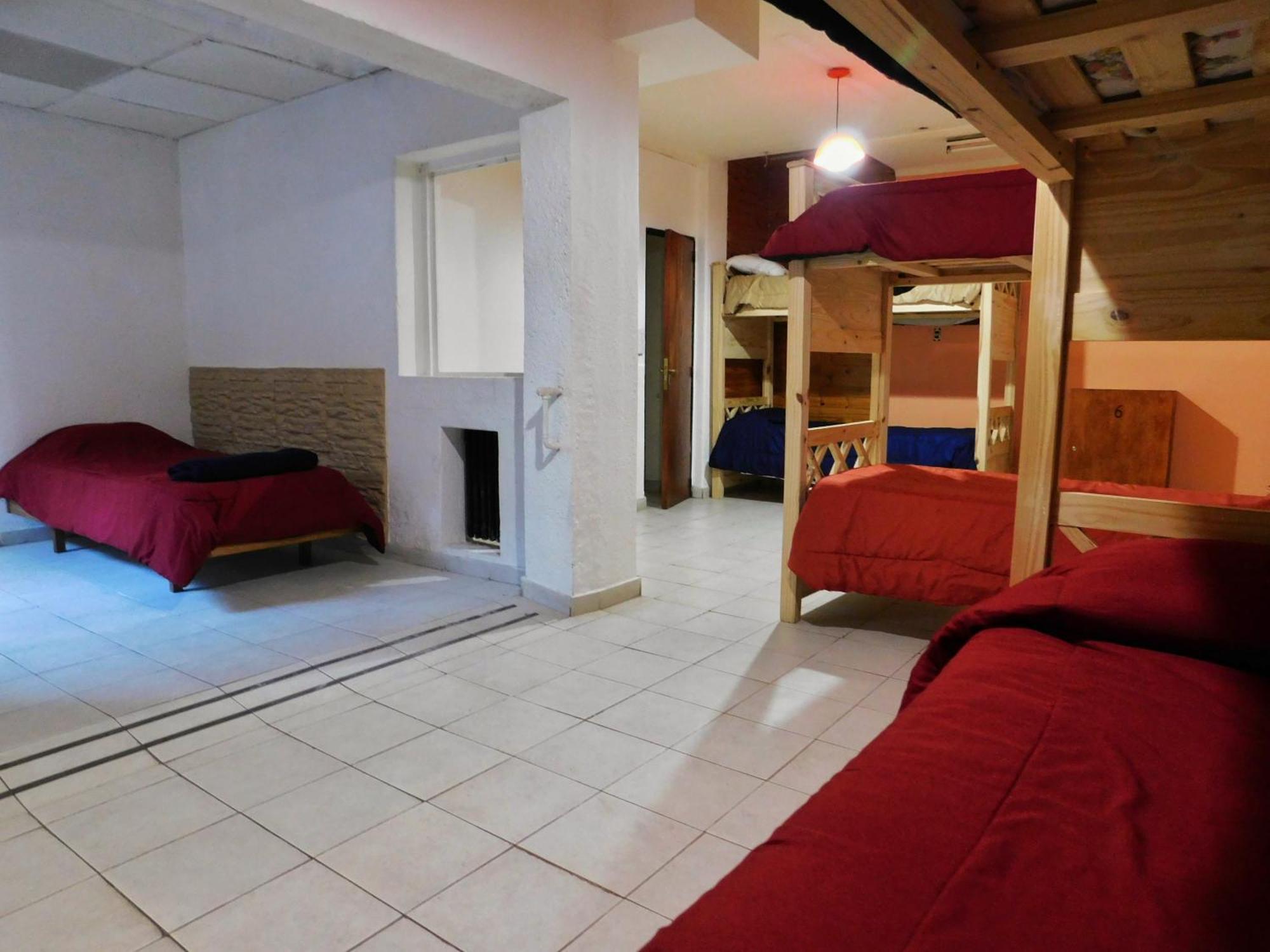 Hostel Arrayan Bariloche Стая снимка