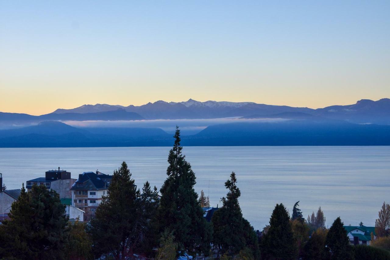 Hostel Arrayan Bariloche Екстериор снимка